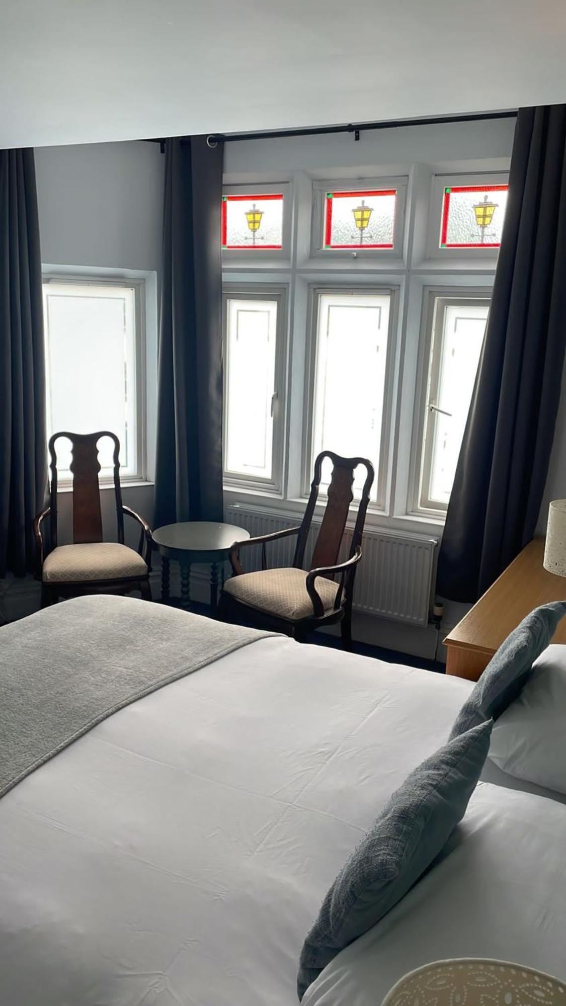 Oyo No 3 Hotell Bath Eksteriør bilde
