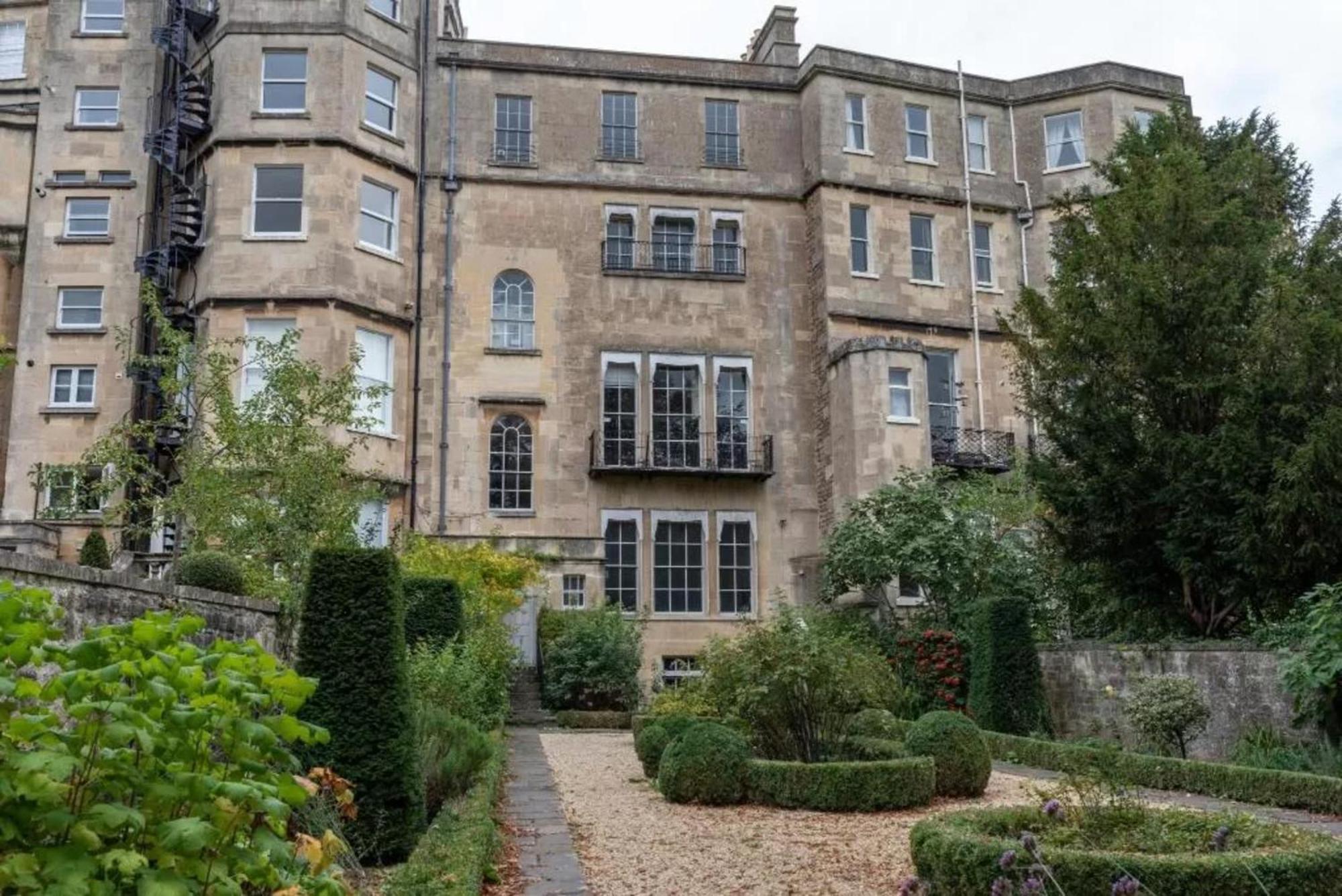 Oyo No 3 Hotell Bath Eksteriør bilde